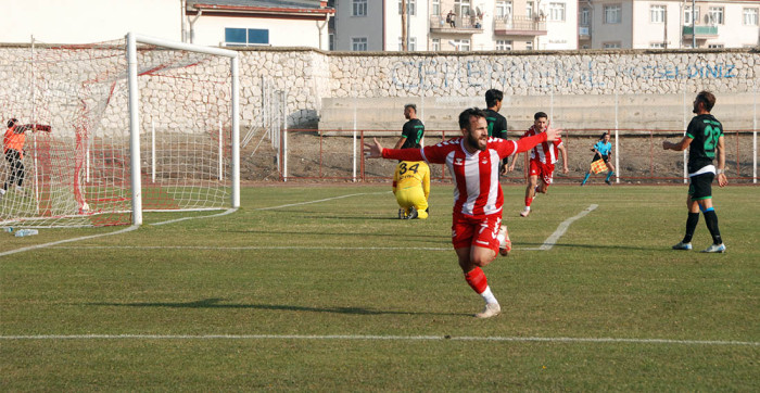 Akşehir Spor Namağlup Manavgat’ı Unvanından Etti: 2-1