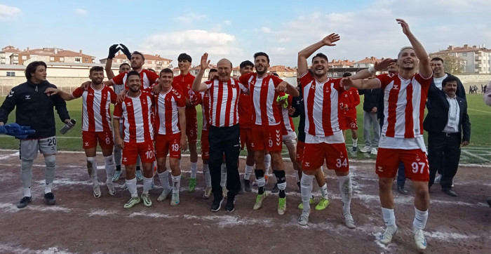Akşehirspor’da Yüzler Gülüyor: 2 – 0