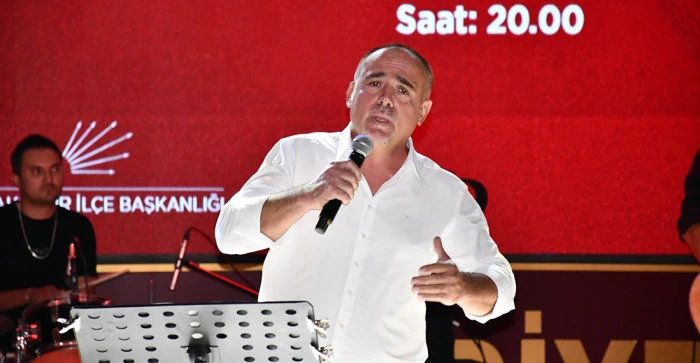 CHP’nin 102. Kuruluş Yıldönümü Akşehir’de Coşkuyla Kutlandı