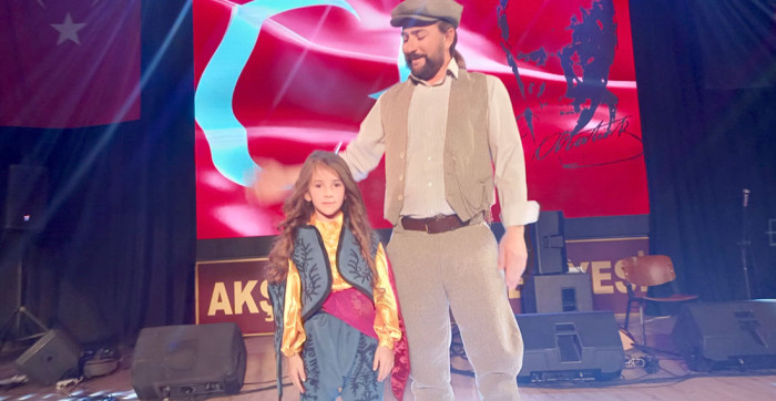 CHP Akşehir Gençlik Kollarının Cumhuriyet Etkinliği Yoğun İlgi Gördü