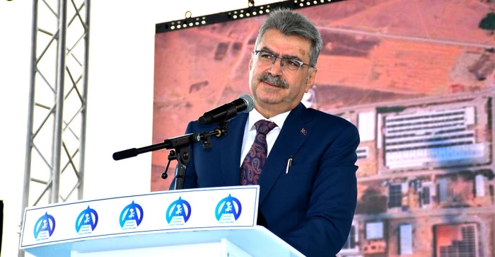 AKŞEHİR OSB&rsquo;DE &Ccedil;ARKLAR DAHA DA B&Uuml;Y&Uuml;YECEK: YENİ YATIRIMLARIN TEMELİ ATILDI