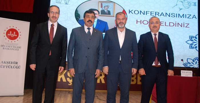 Modern Çağın Sorunu ‘Baba Yoksunluğu’ Konferansına Yoğun İlgi