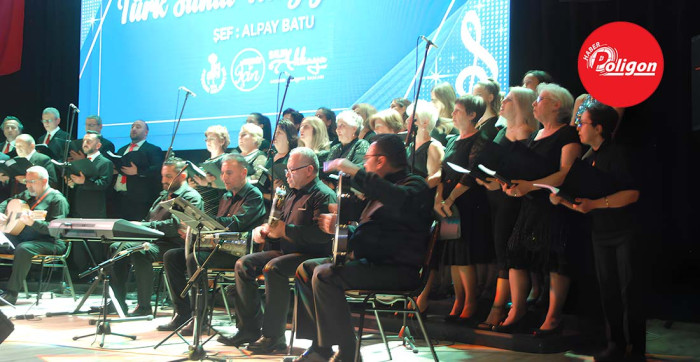 Akşehir Belediyesi TSM Korosundan Müzik Ziyafeti