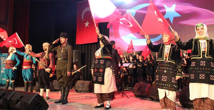 Kütahya Kadın Sesleri THM Topluluğundan Kahramanlık Türküleri Konseri