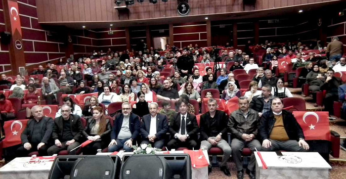 Kütahya Kadın Sesleri THM Topluluğundan Kahramanlık Türküleri Konseri