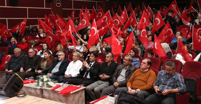 Kütahya Kadın Sesleri THM Topluluğundan Kahramanlık Türküleri Konseri