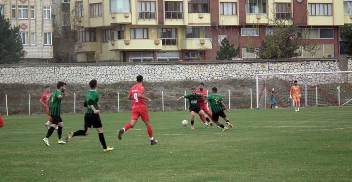 Akşehir Sarayönü’nü 2 Golle Geçti