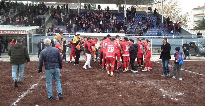 Akşehir Sarayönü’nü 2 Golle Geçti