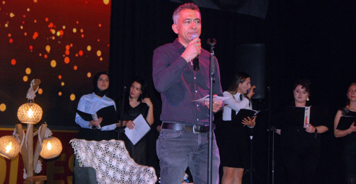 AKM’de Şiirler Müzik Nağmeleriyle Ziyafete Dönüştü