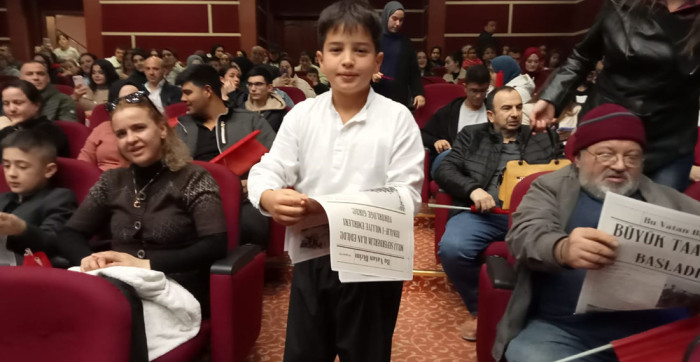 AKM’de Bu Vatan Bizim Coşkusu
