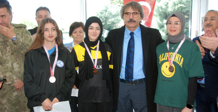 Akşehir’de Polis Haftası Törenlerle Kutlandı