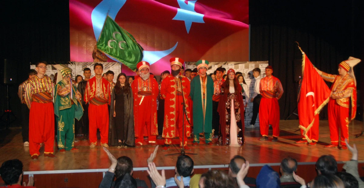 Akşehir’de İstanbul’un Fethi Kutlandı