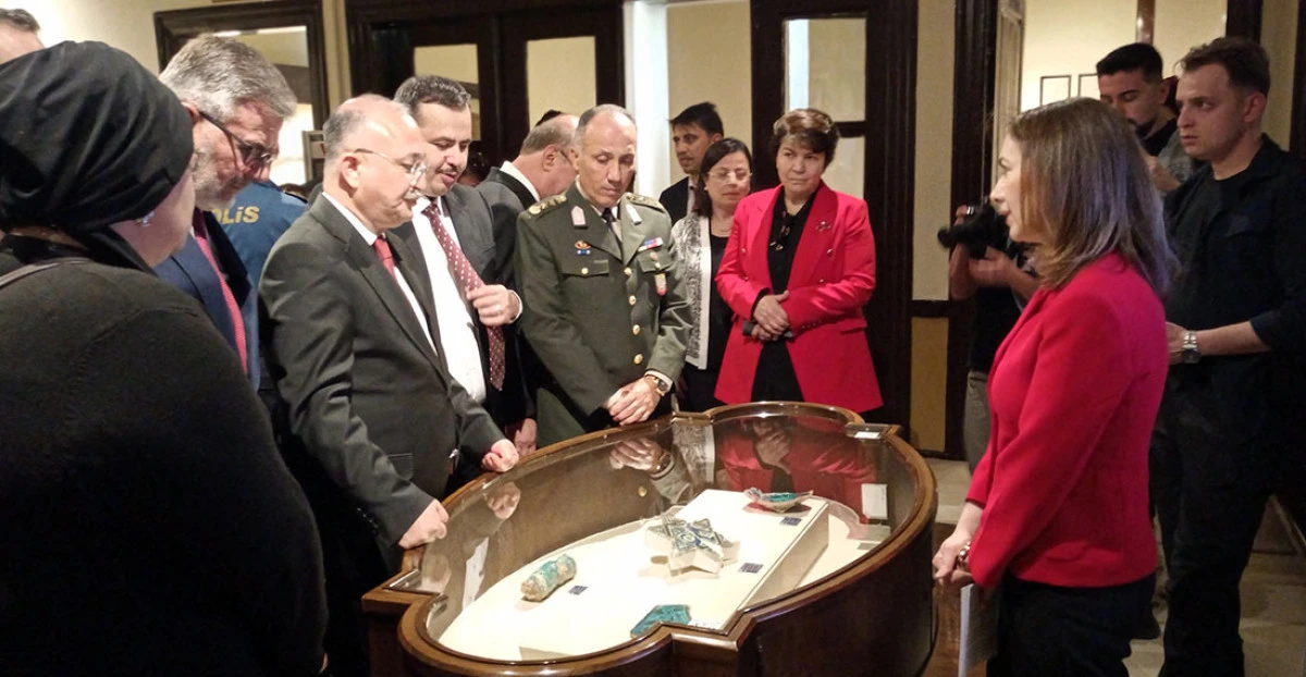 Akşehir’de Sarayaltı Seramikleri Sergisi Ziyaretçilerini Bekliyor