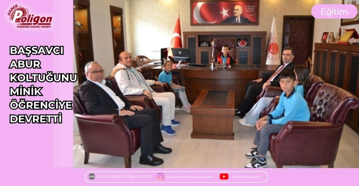 BAŞSAVCI ABUR KOLTUĞUNU MİNİK &Ouml;ĞRENCİYE DEVRETTİ 