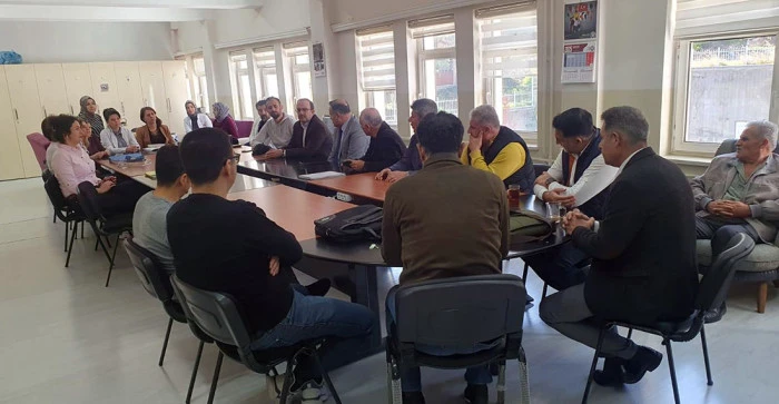 Müdür Topaloğlu’ndan Akşehir Şehit Selçuk Özer Anadolu Lisesi’nde Yenilikçi Sınıf İncelemesi