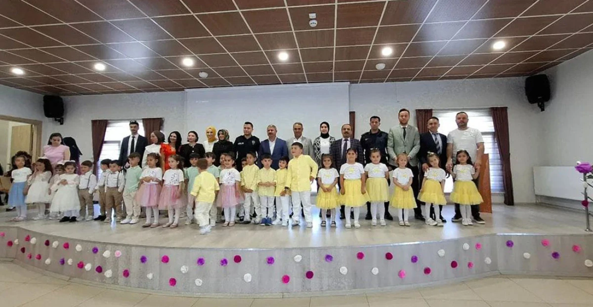 Yunak'ta Anneler Günü Coşkuyla Kutlandı