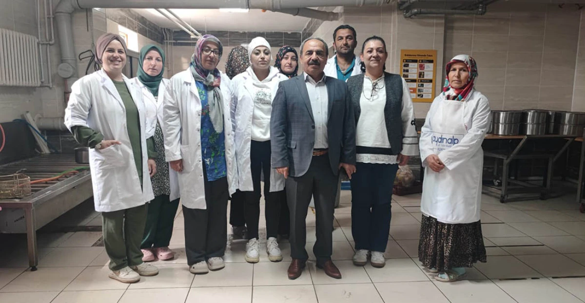 Yunak'ta Aşçı Yardımcılığı Kursu